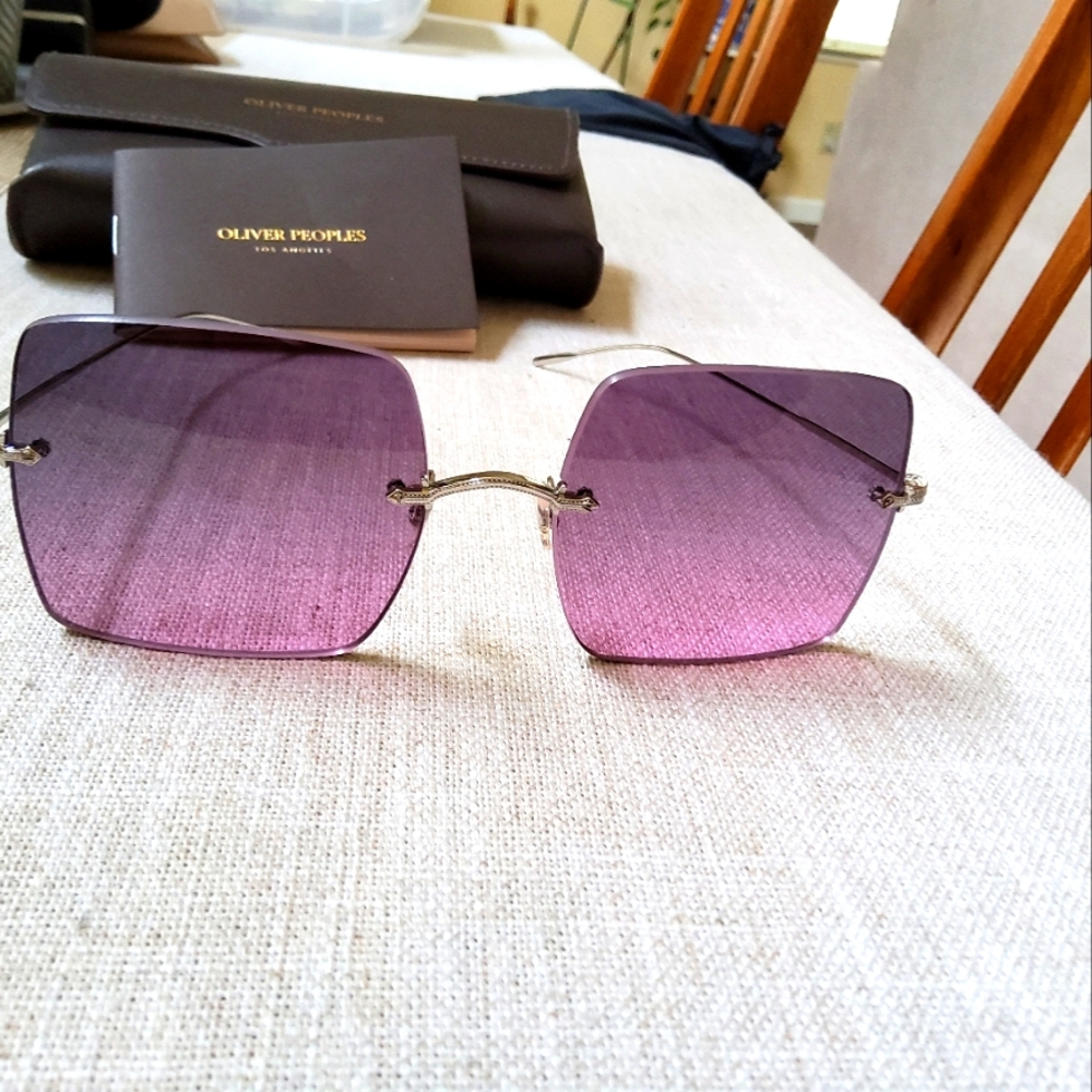 Oliver People's rimless unisex sunglass